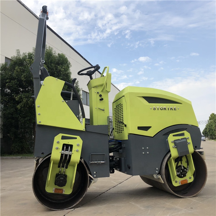 Ride-on hydraulic vibratory double drum road roller 